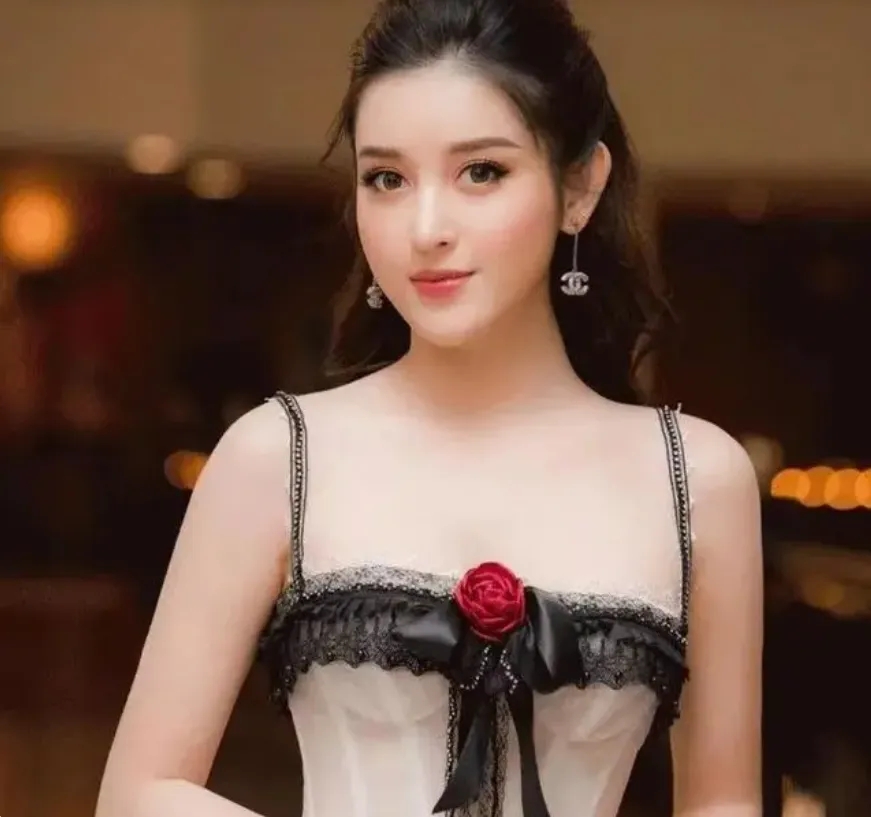 “米华恩,新疆商界第二号人物,身价数百亿,有503个子女